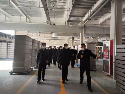 沂南縣高質(zhì)量發(fā)展現(xiàn)場(chǎng)交流會(huì)走進(jìn)張莊鎮(zhèn) 聚焦家具產(chǎn)業(yè)升級(jí)，探索銷售新動(dòng)能